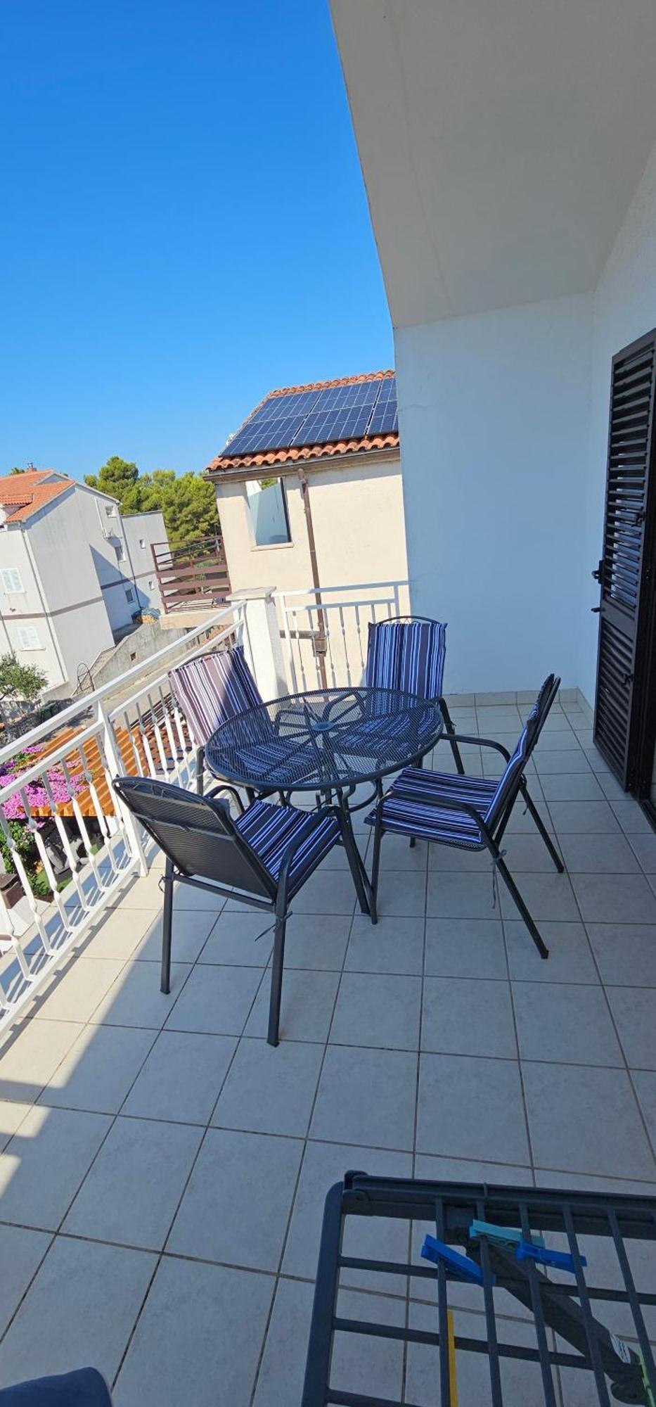 Apartments Skelin Vodice Ruang foto