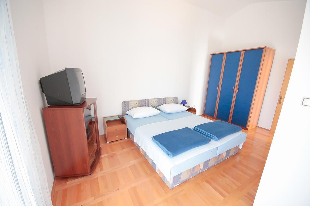 Apartments Skelin Vodice Ruang foto