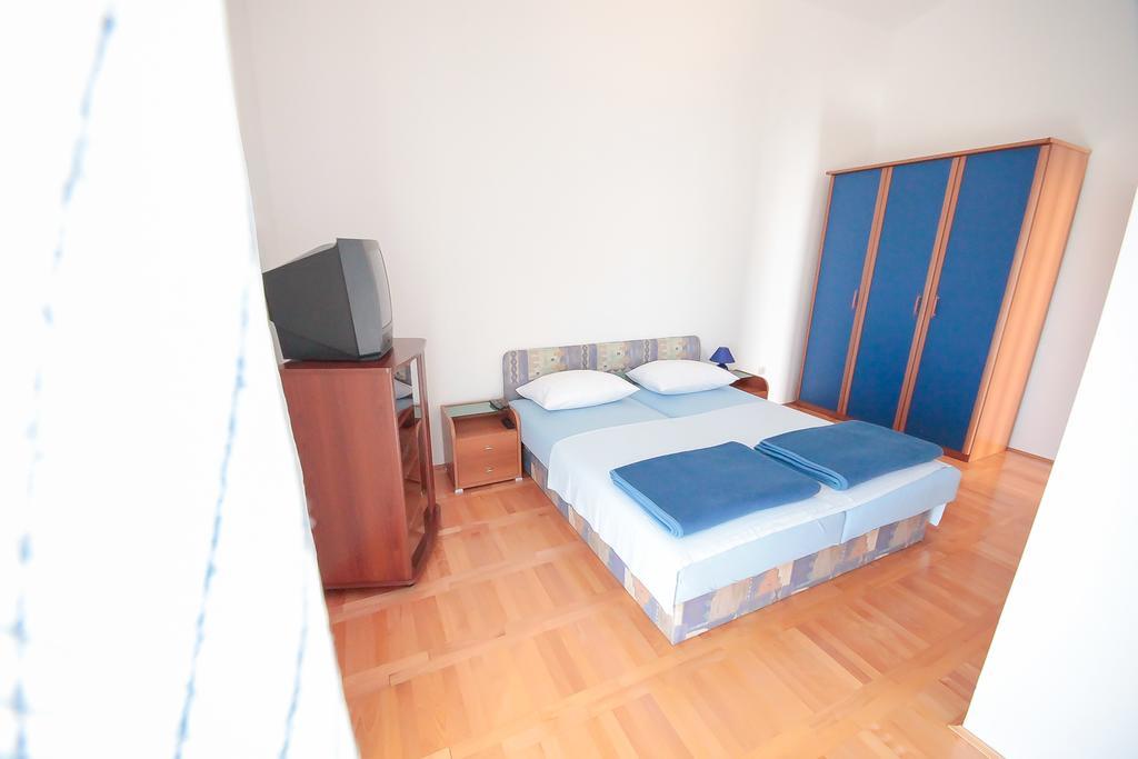 Apartments Skelin Vodice Ruang foto